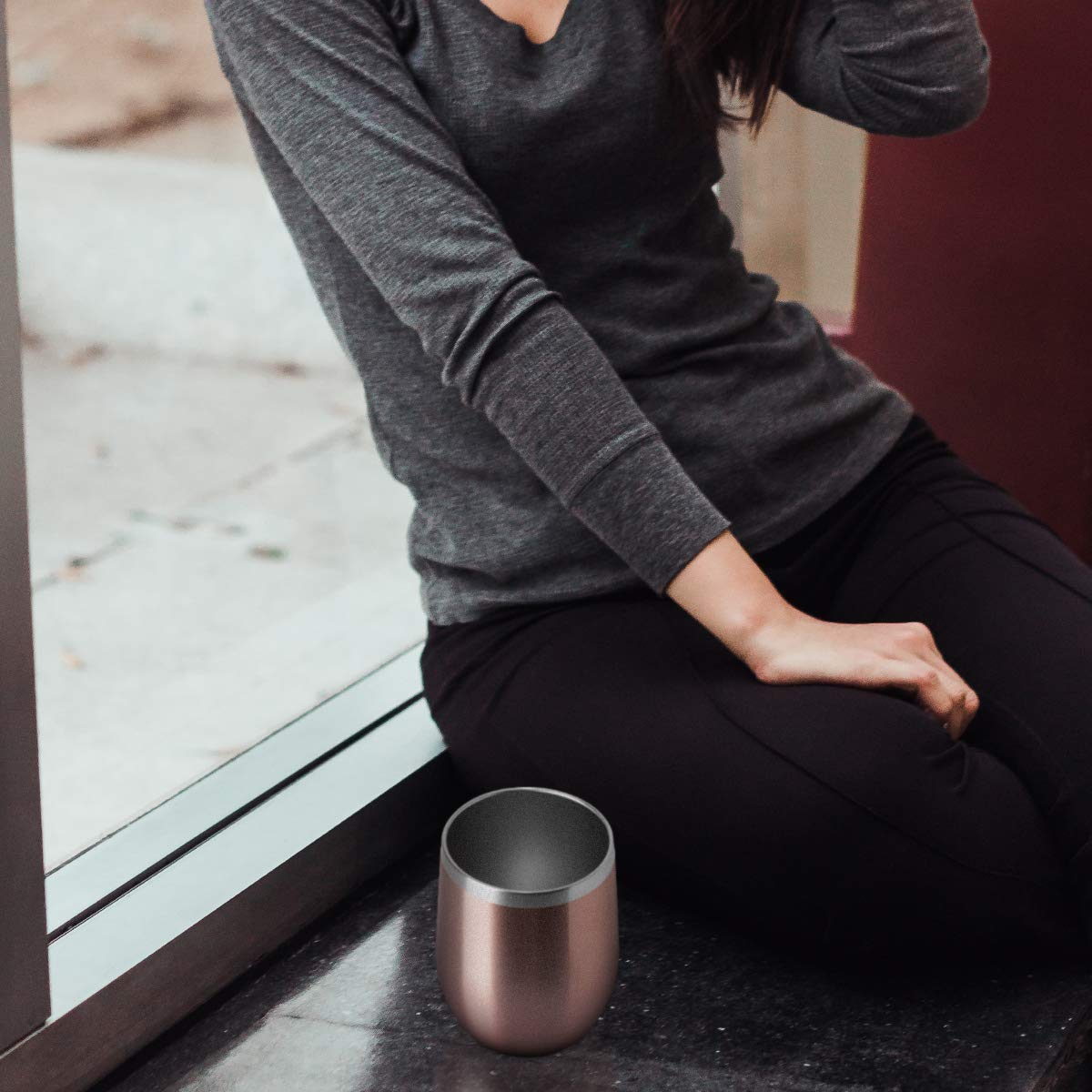 12oz Wine Tumbler with Lid Stemless Wine Glasses Double Wall Vacuum Travel Mugs stainless steel Coffee Cup for Cold & Hot Drinks Wine Coffee Cocktails Beer 1 Pack Rose Gold