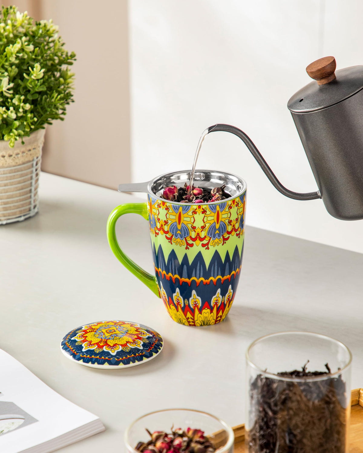 18 Oz Tea Infuser Mug with Lid