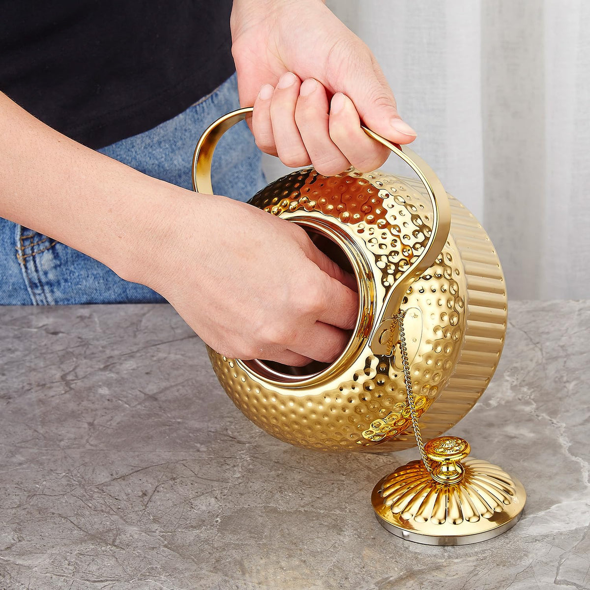 Antique 1.8L 60 Oz
