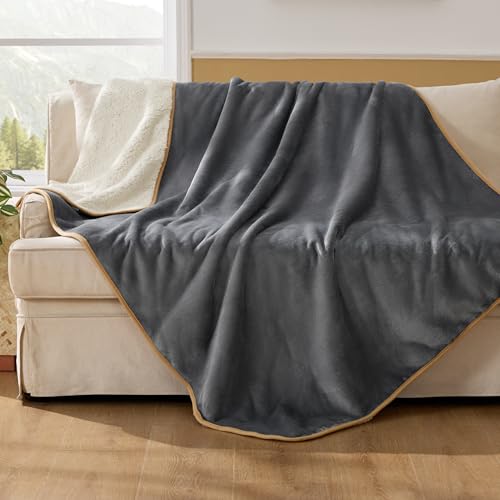 Waterproof Dog Blankets for Large Dogs Sherpa Fleece Throw