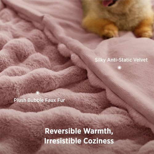 GentleSoft Bubble Faux Fur Blankets Queen Size