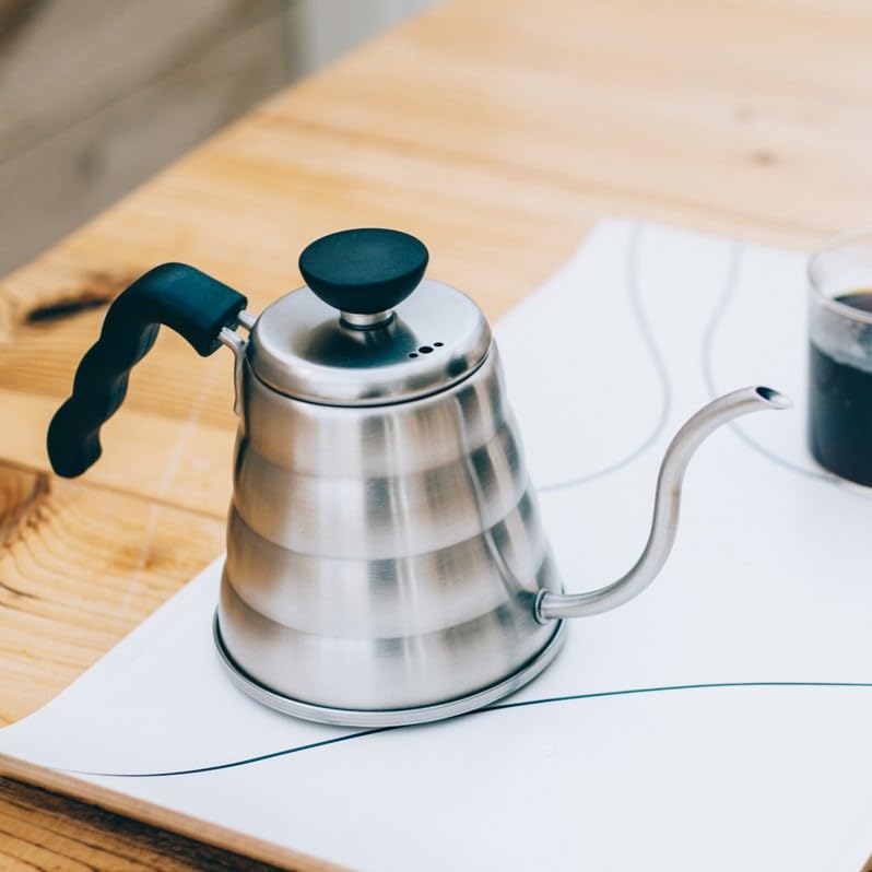 V60 "Buono" Drip Kettle Stovetop Gooseneck Coffee Kettle 700ml