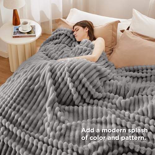 Soft King Size Blankets for Bed Frost Gray 108"x90"