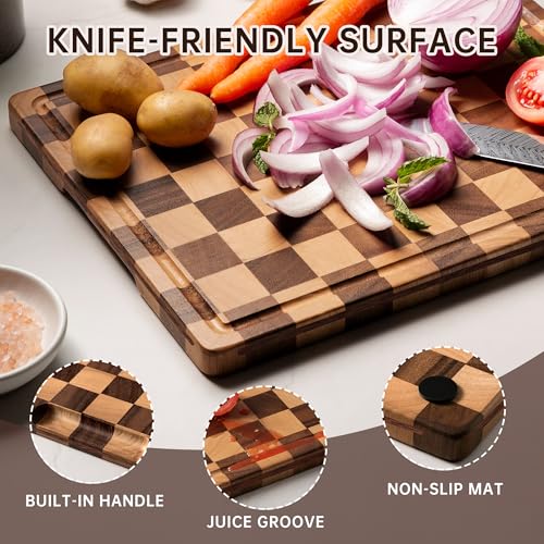 Checkered Cutting Board Set