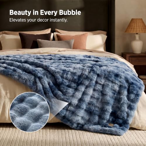 GentleSoft Bubble Faux Fur Blankets Queen Size