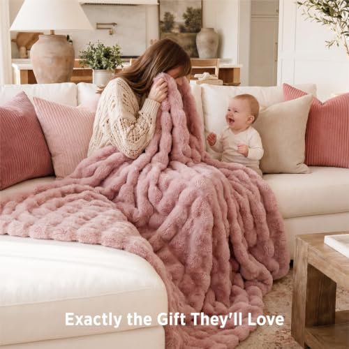 GentleSoft Bubble Faux Fur King Size Blanket for Bed