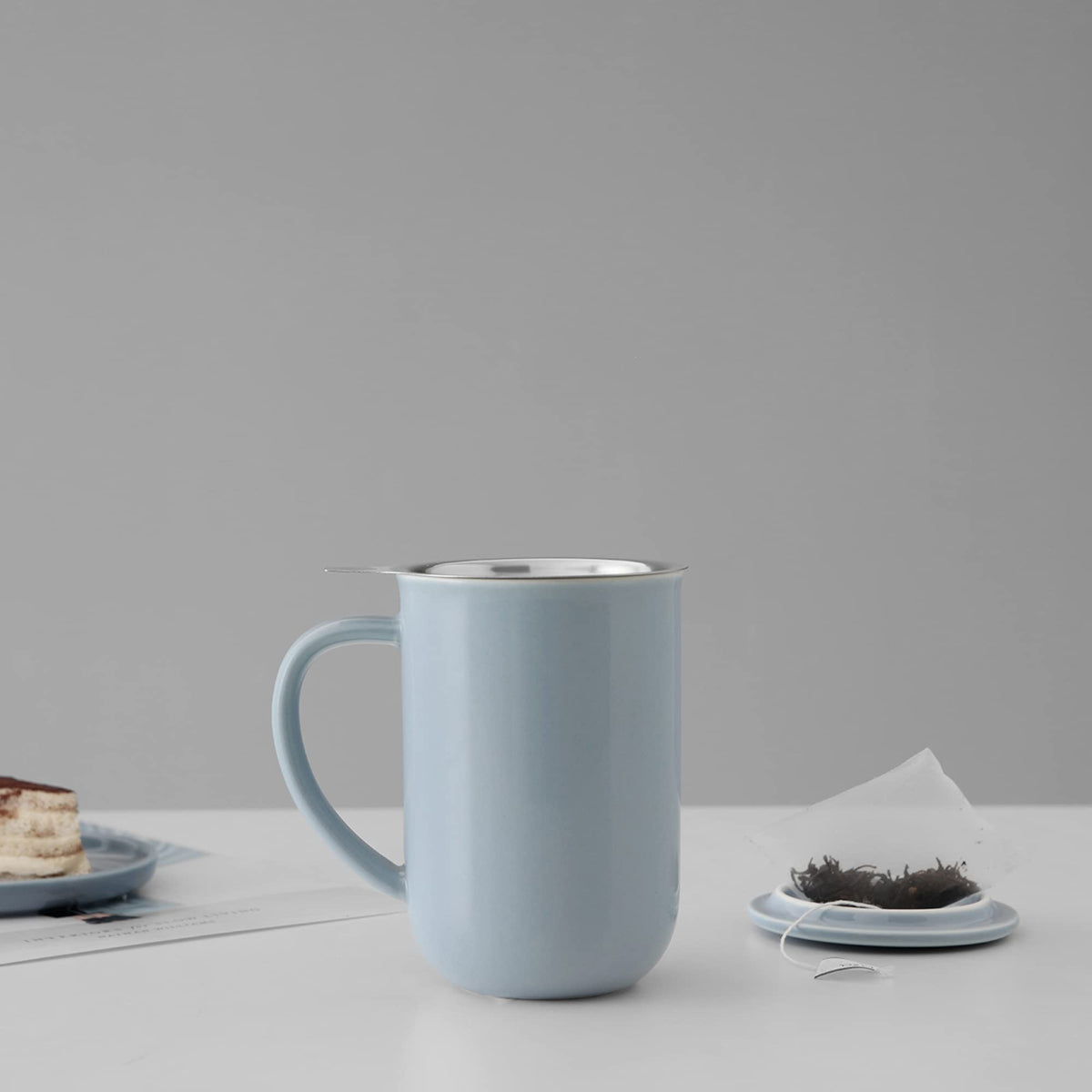 VIVA Minima Balance Porcelain Tea Cup with Infuser and Lid