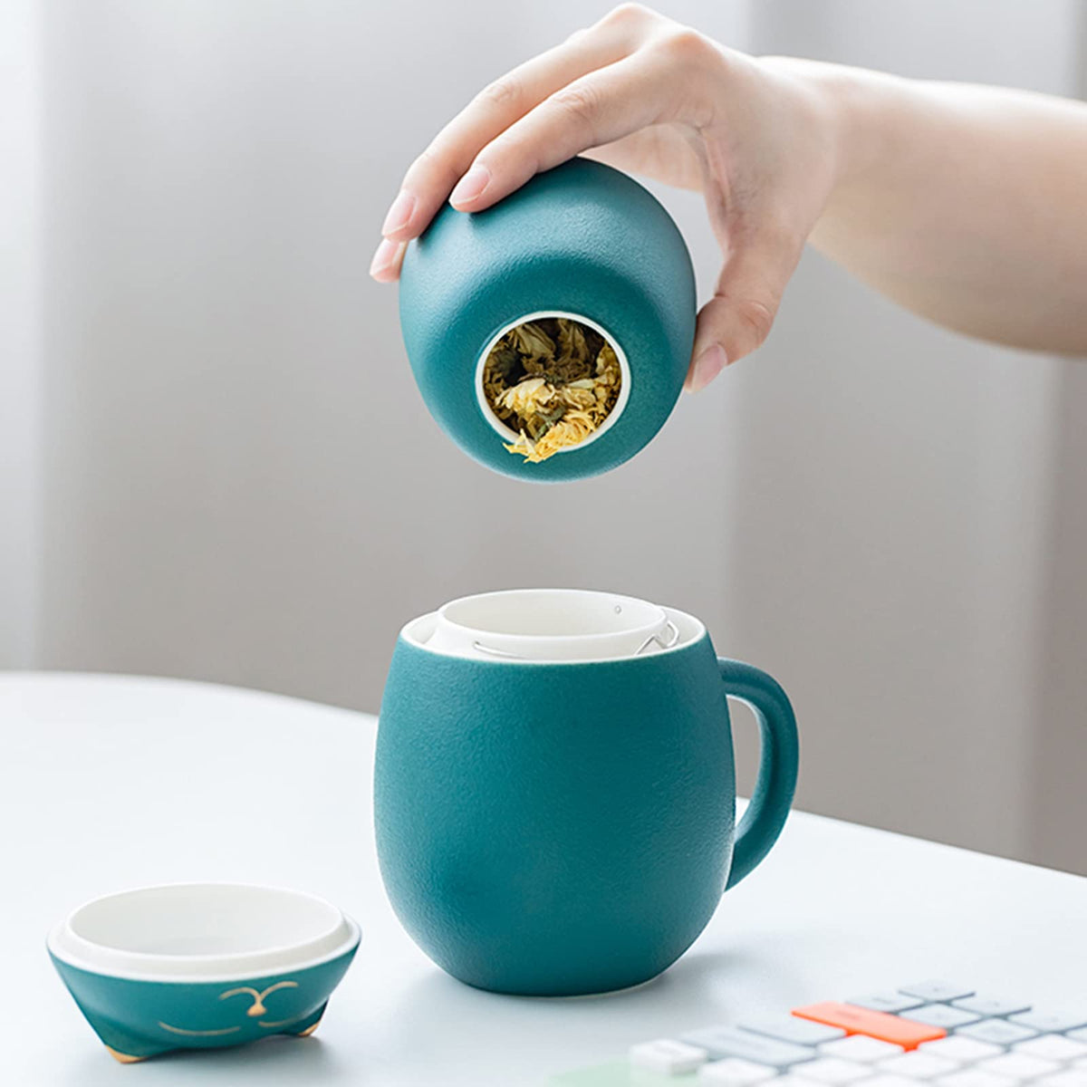 Cat Ceramic Tea Mug with Infuser & Lid Leaf Tea Cup for Home Office