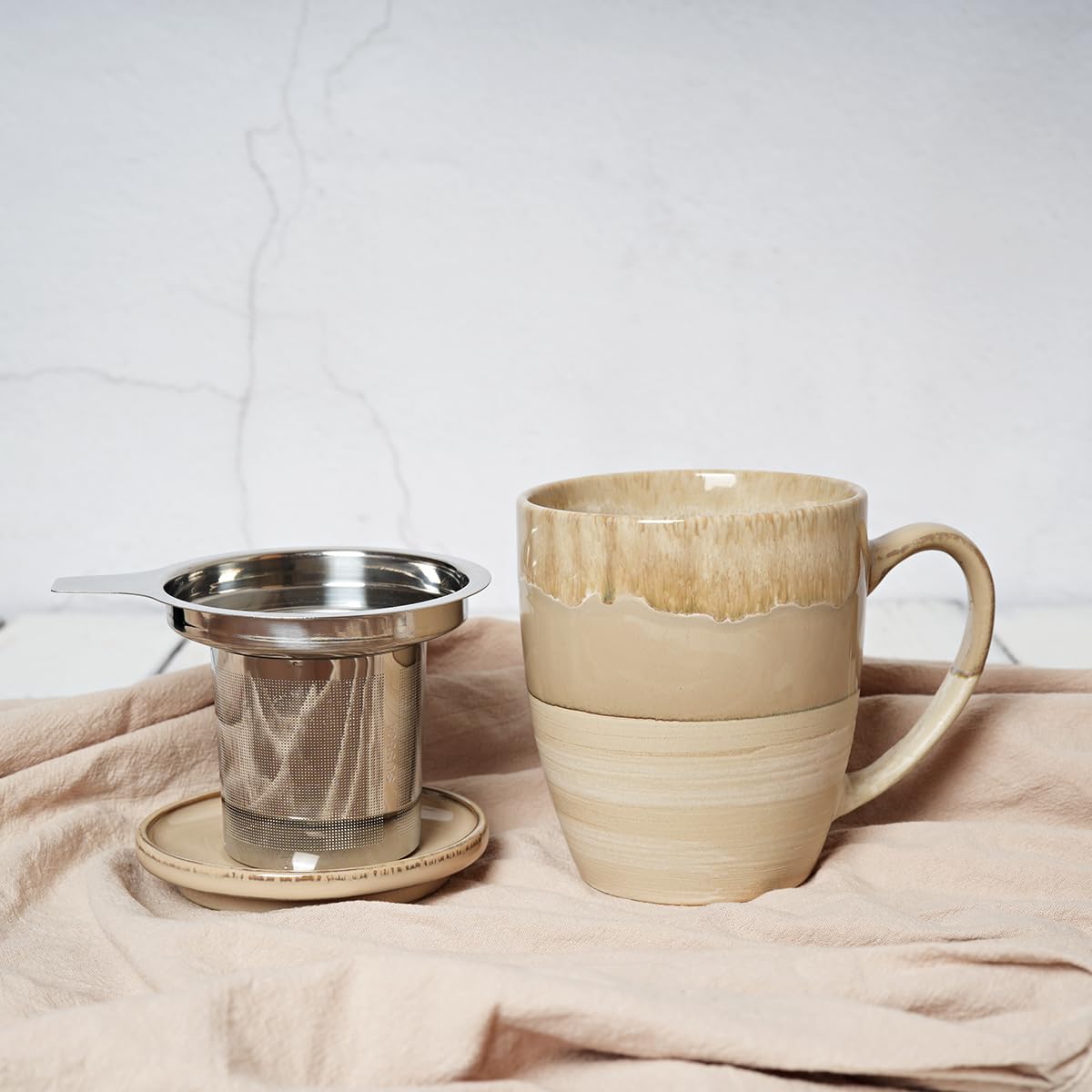 Ceramic Tea Cup with Infuser and Lid