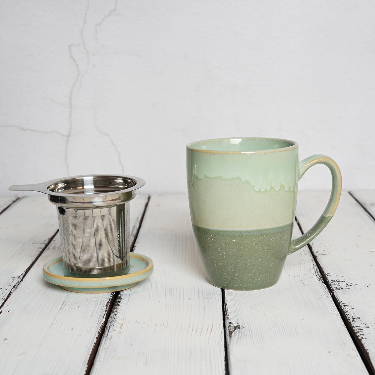 Ceramic Tea Cup with Infuser and Lid