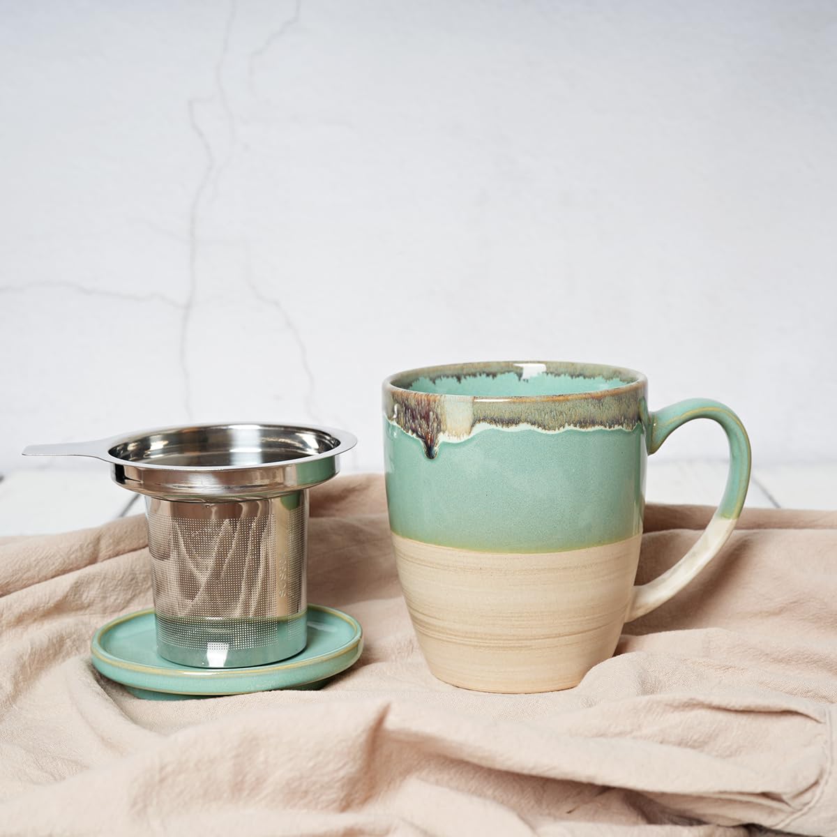 Ceramic Tea Cup with Infuser and Lid