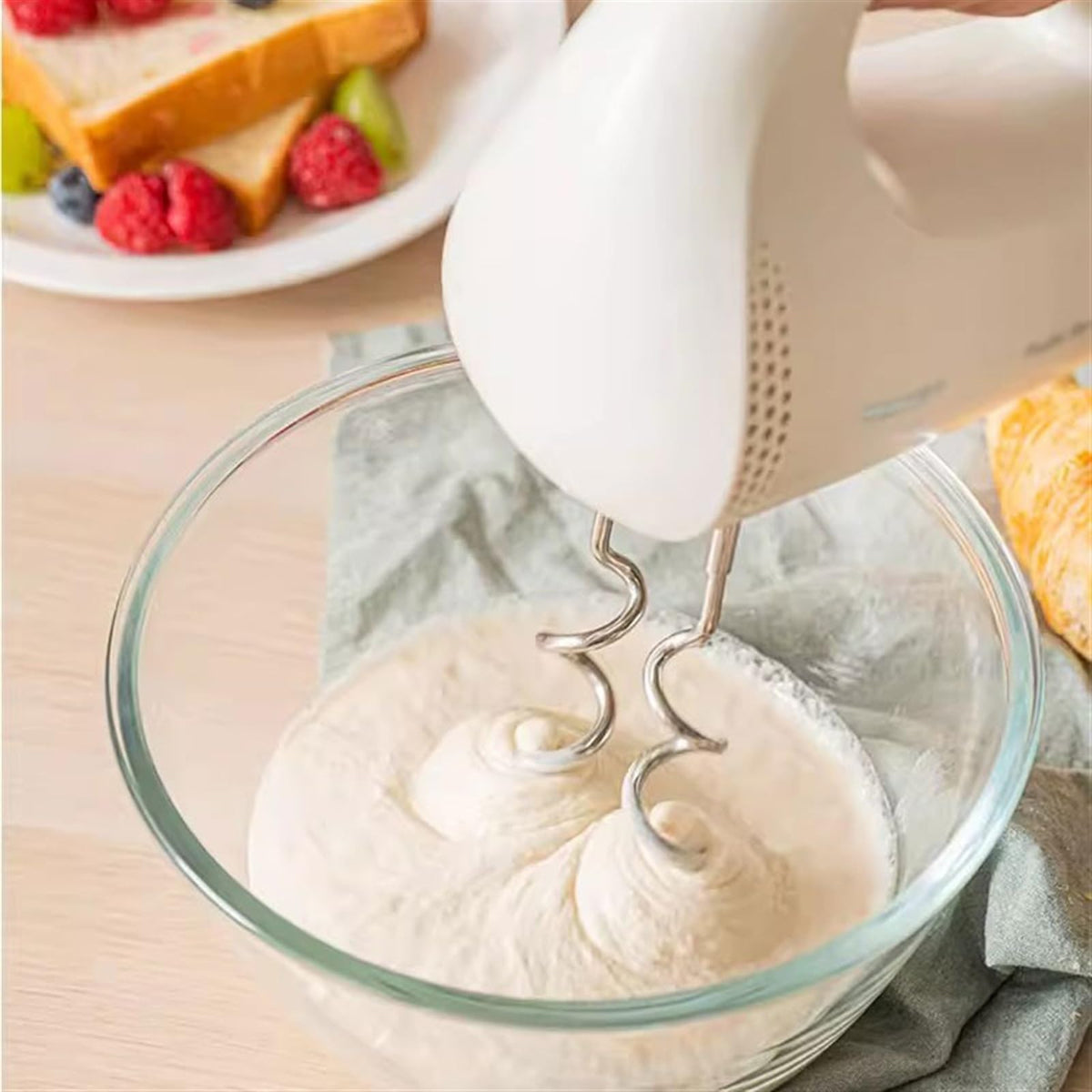 Egg Beater Whisk High