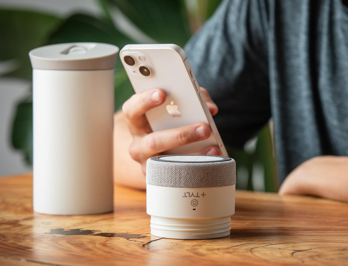 Wireless Charging Coffee Power Mug 12oz Insulated Travel Cup with 5700mAh Magnetic Battery Pack Quick