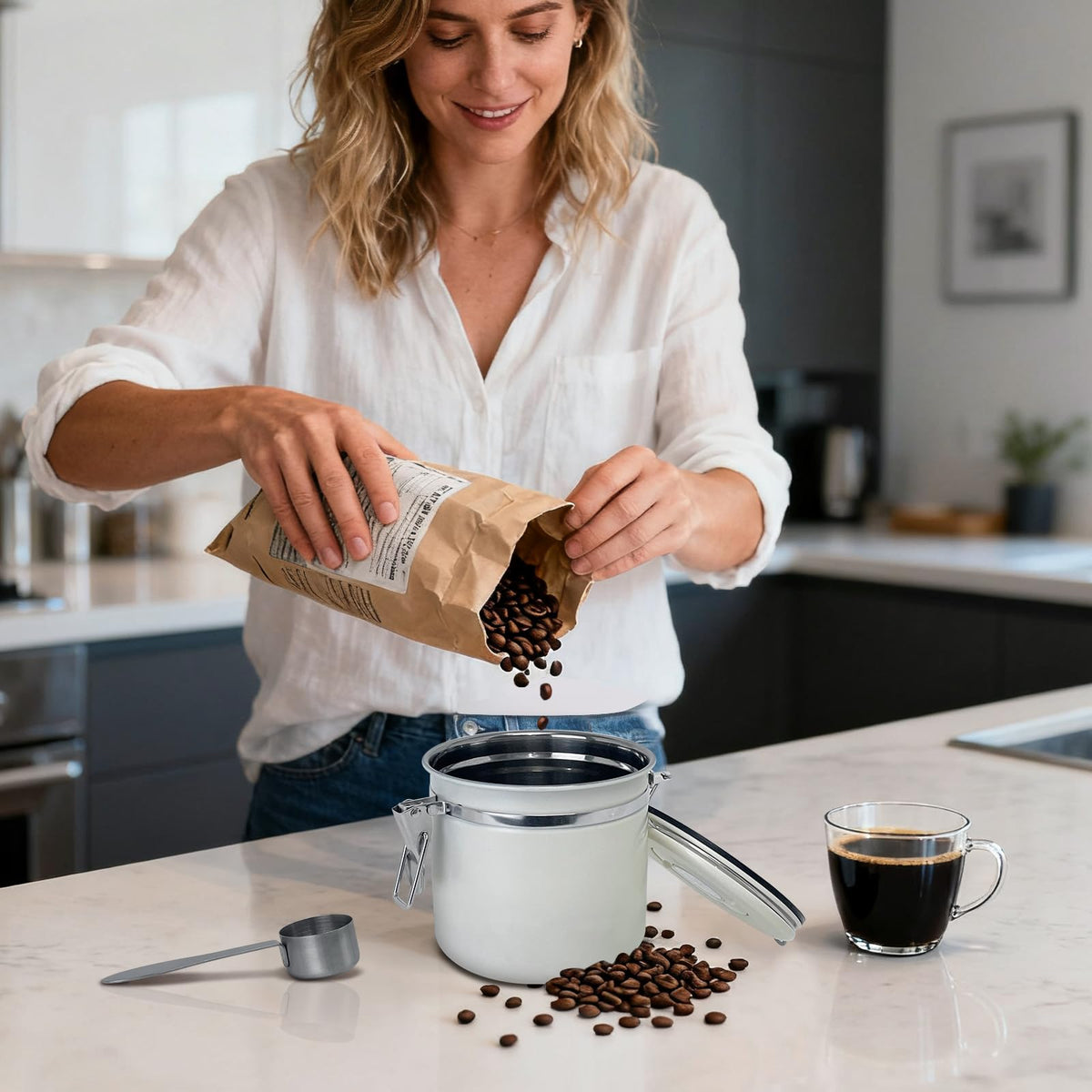 1.2L Airtight Vacuum Coffee Canister (14.4 Ounce)
