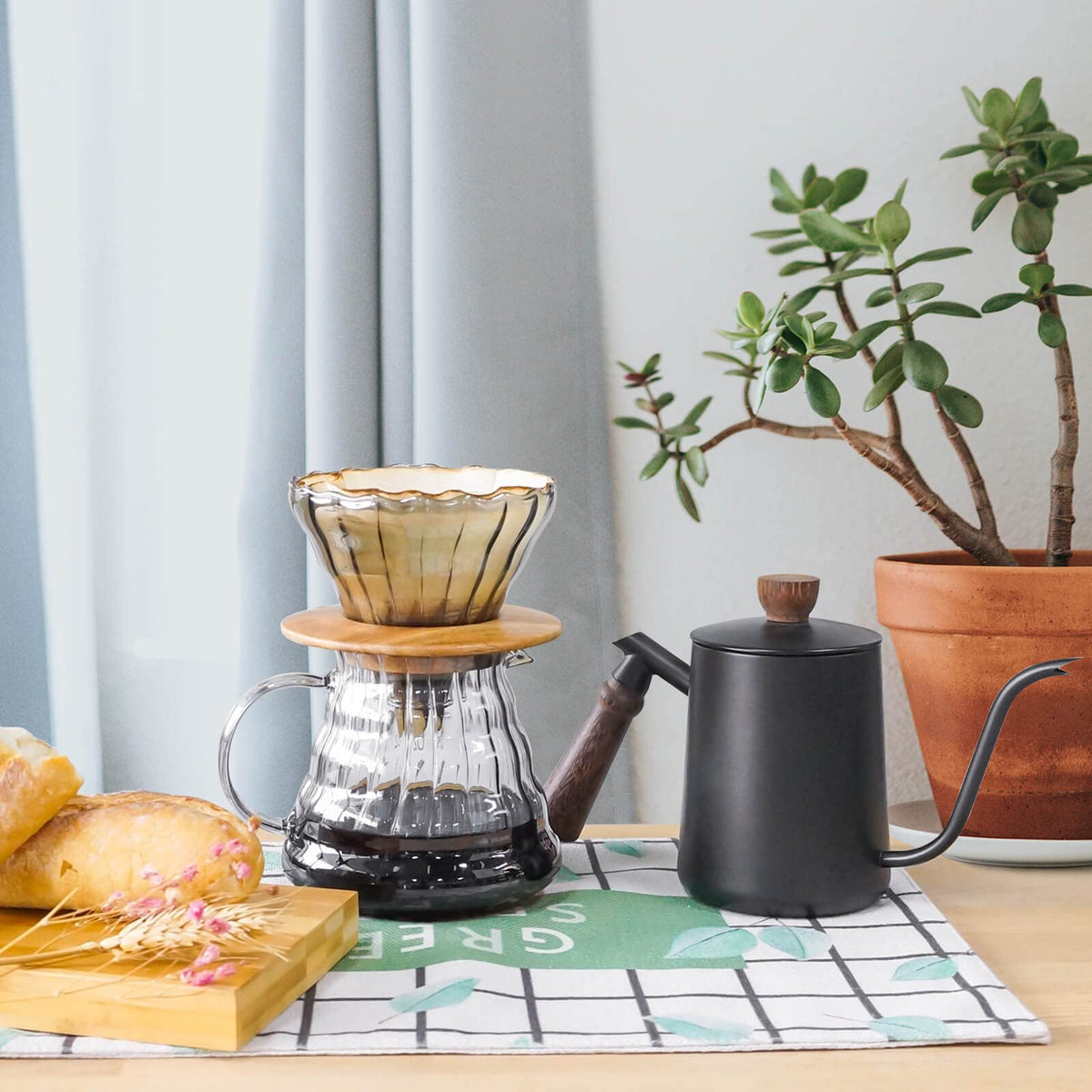 Pour Over Coffee Maker Set with Black Gooseneck Kettle