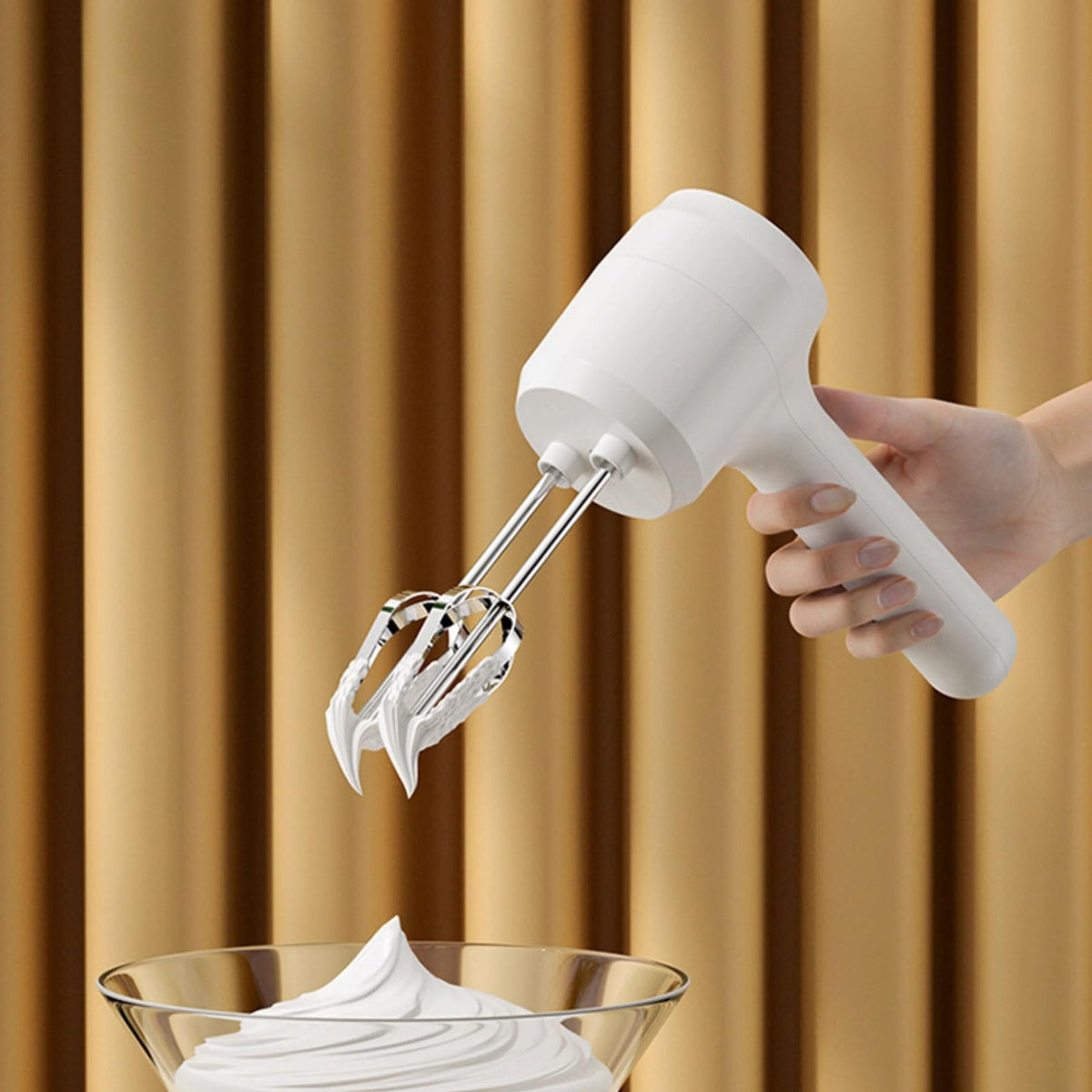 Egg Beater Handheld Cordless Electric Whisk Household Small Cream Whisk Stirring Stick Whisk Baking Cake Whipper Milk Frother