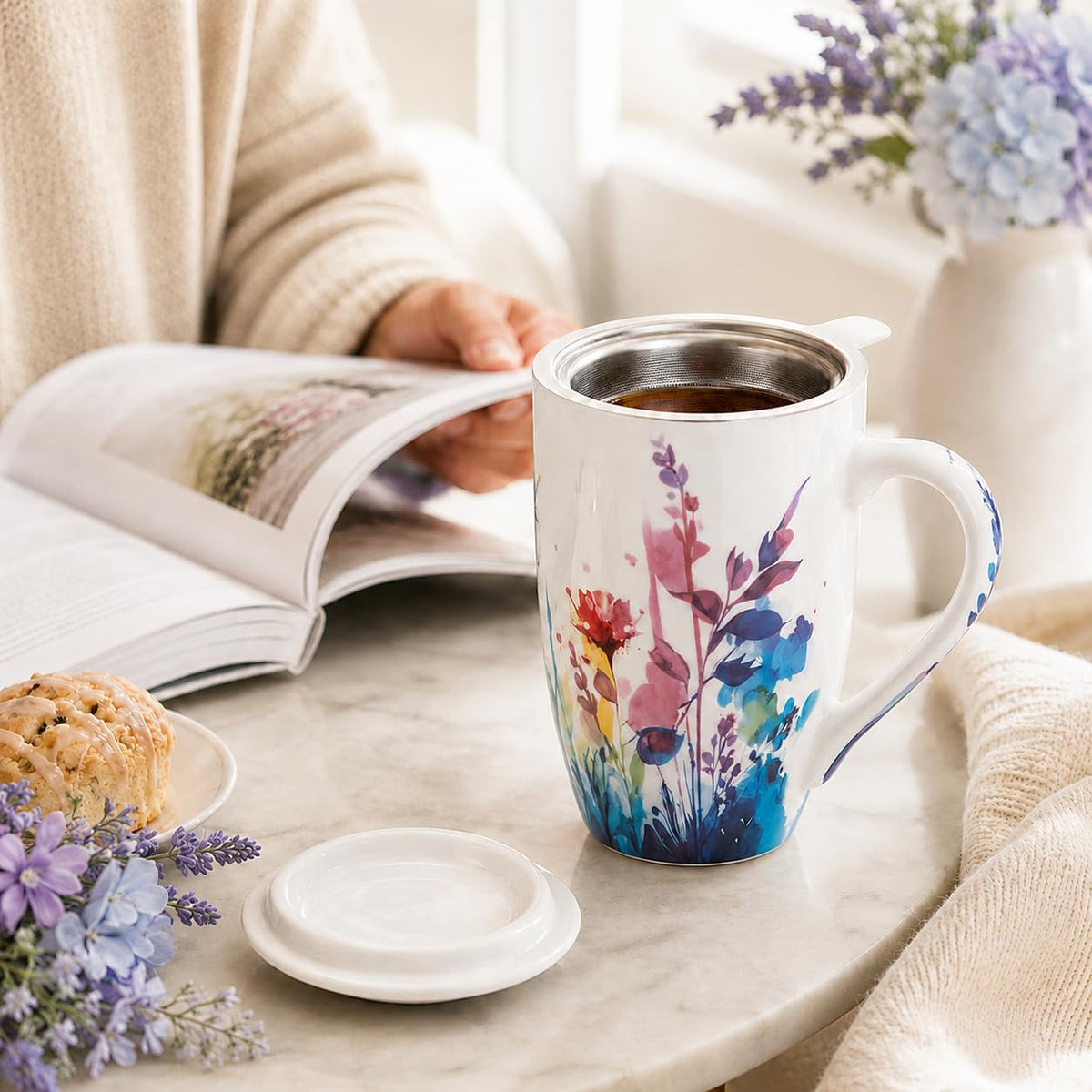 Tea Cup With Infuser and Lid
