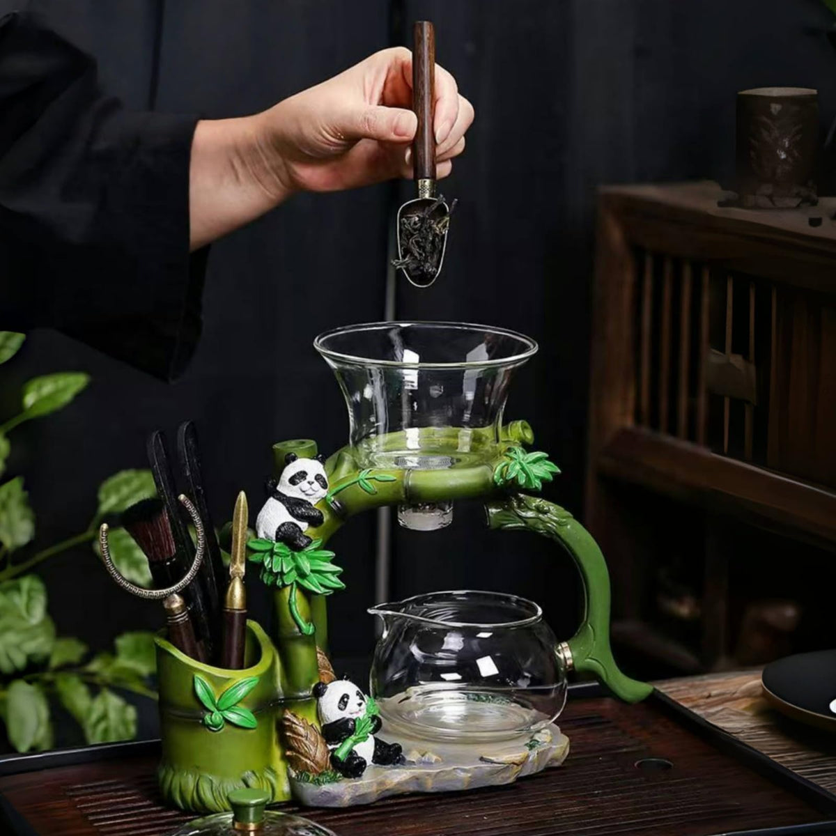 Chinese Gongfu Tea Set Magnetic Glass Teapot with Infuser Semi Automatic Tea Maker Set for Loose Leaf Tea