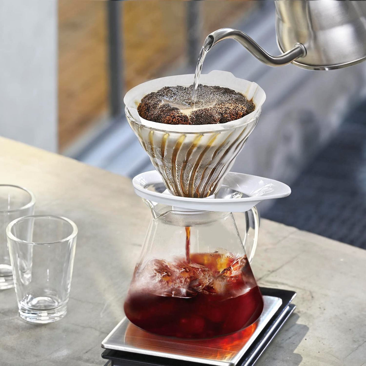 VDGR-02-W V60 Heat-resistant Glass Transmission Dripper 02 for 1 to 4 Cups, White, Made in Japan (24 Count)