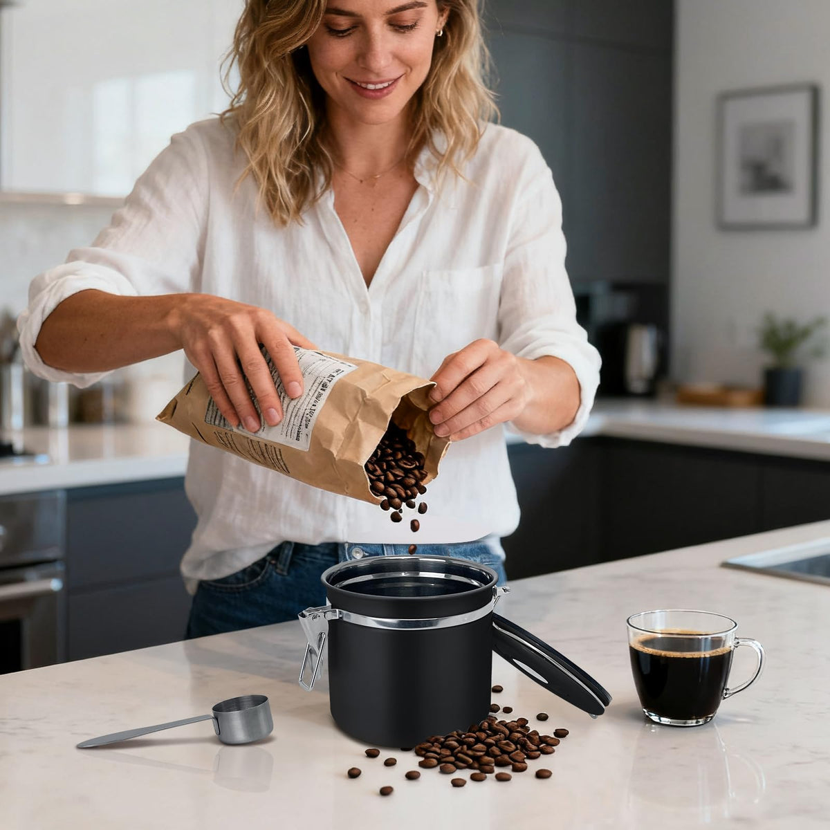 1.2L Airtight Vacuum Coffee Canister (14.4 Ounce)
