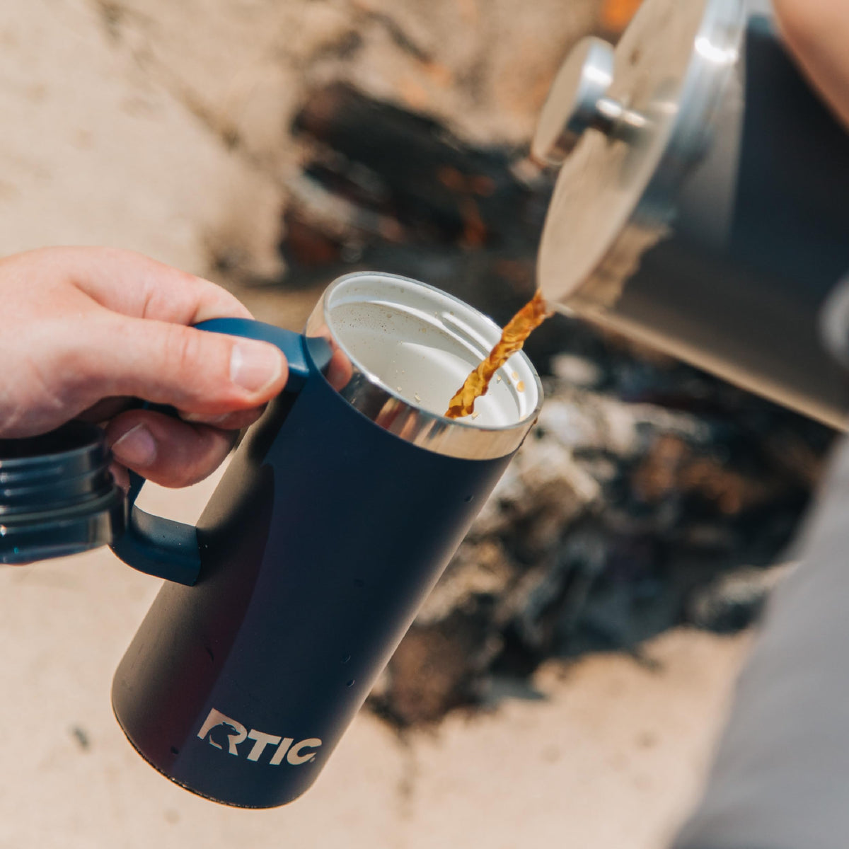 16oz Road Trip Travel Mug with Lid and Handle