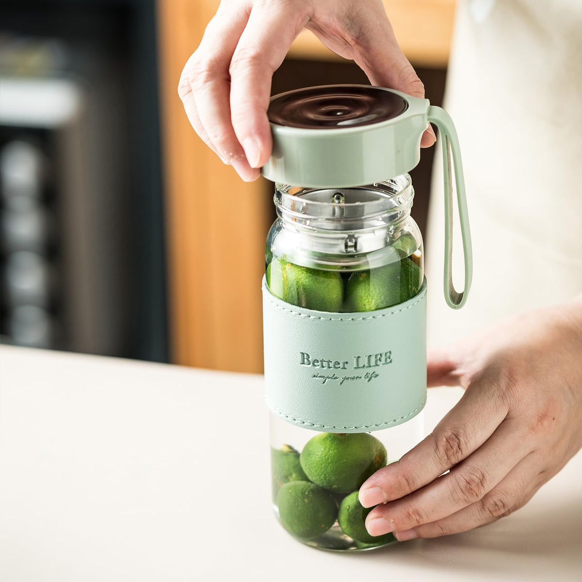 Glass Tea Bottle 16 oz Drinking Bottle with Non