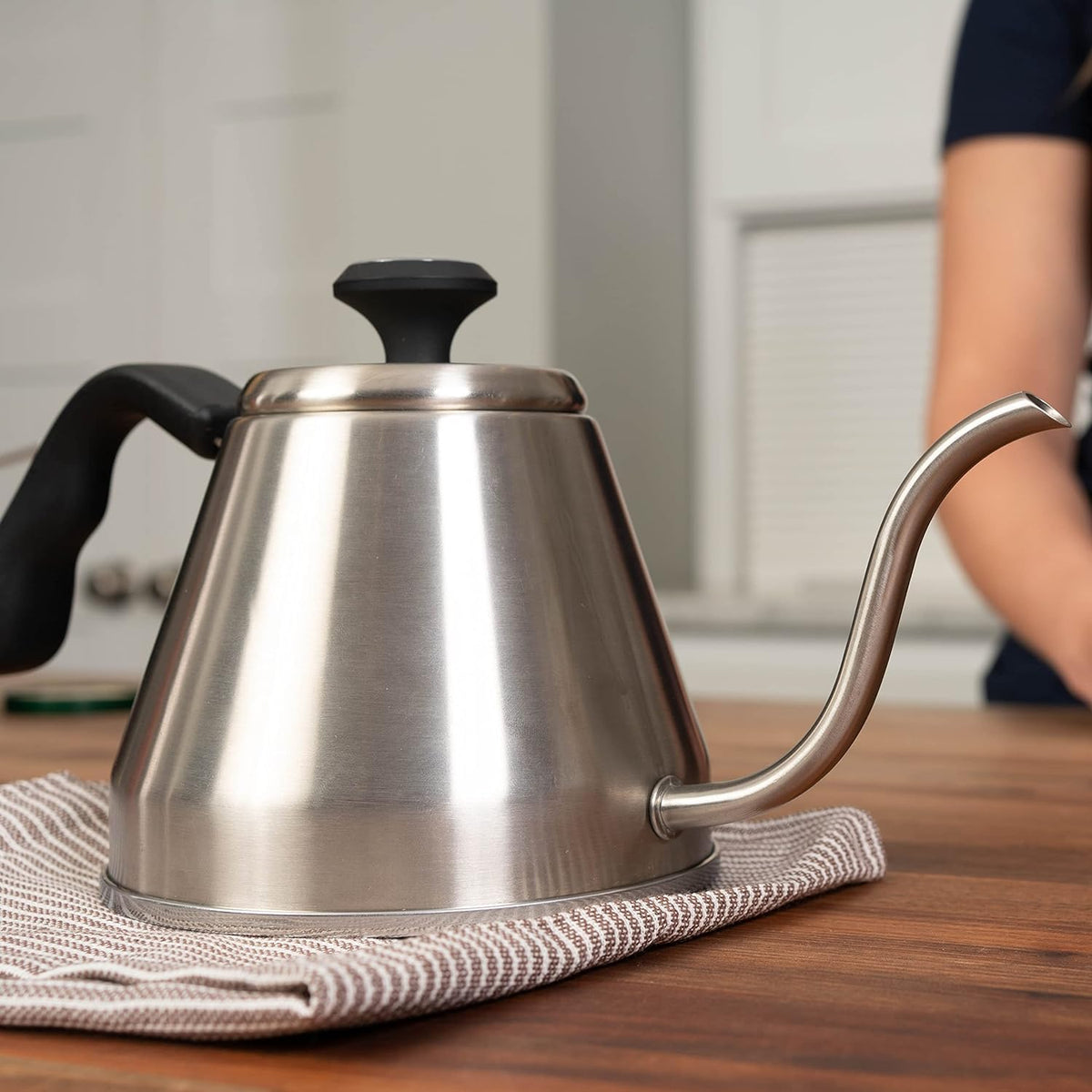 London Sip RiteTemp Gooseneck Kettle with Thermometer