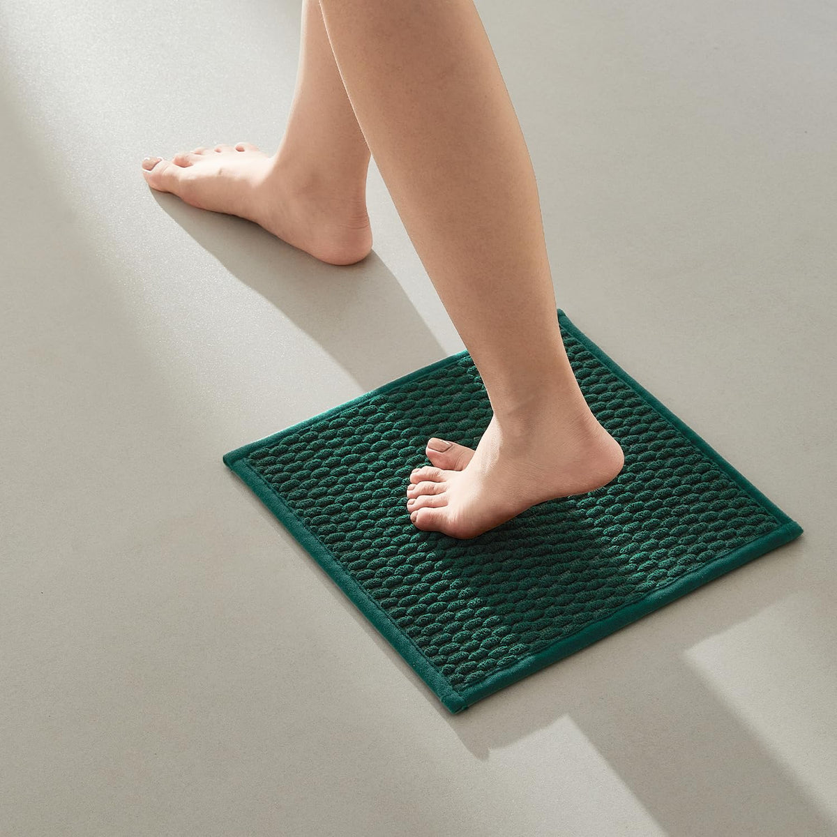 Small Bathroom Rugs Non Slip Washable Bath Rugs Super Absorbent Bathroom Rug Thin Quick Dry Low Pile Bath Mats