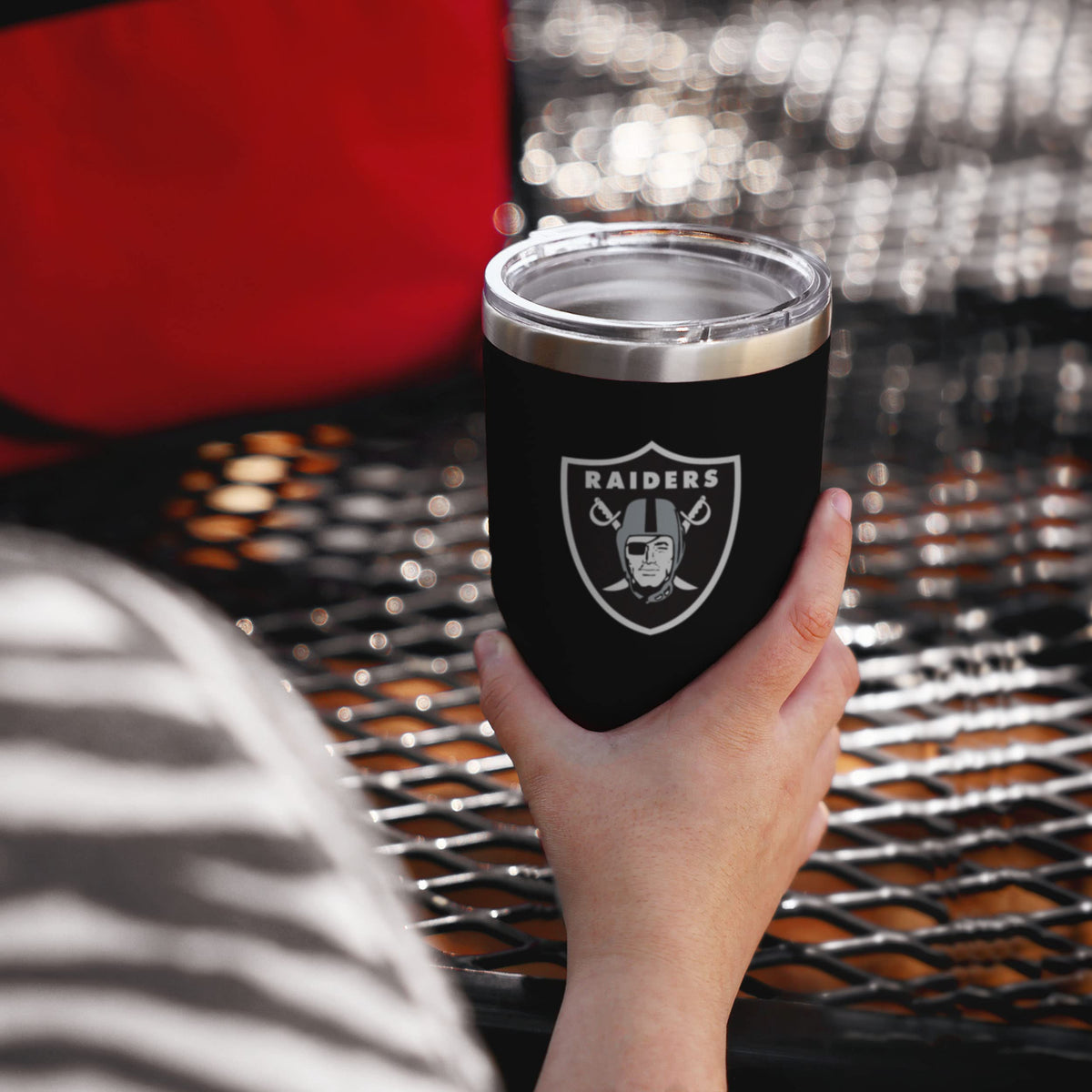 Las Vegas Raiders NFL Team Logo 30 oz Tumbler