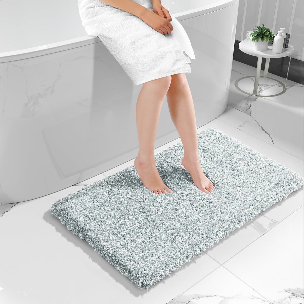 Luxury Bathroom Rugs
