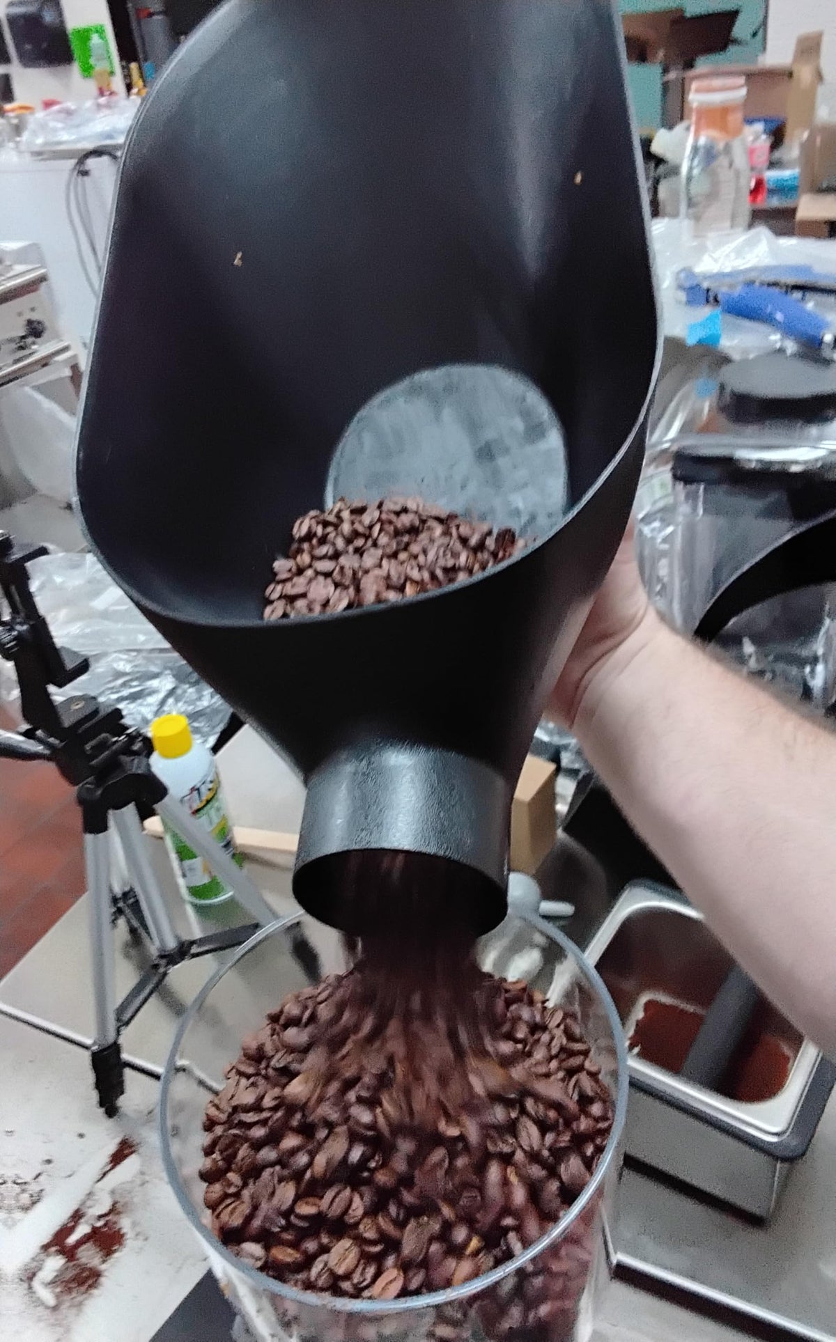Kilo Bean Scale Scoop