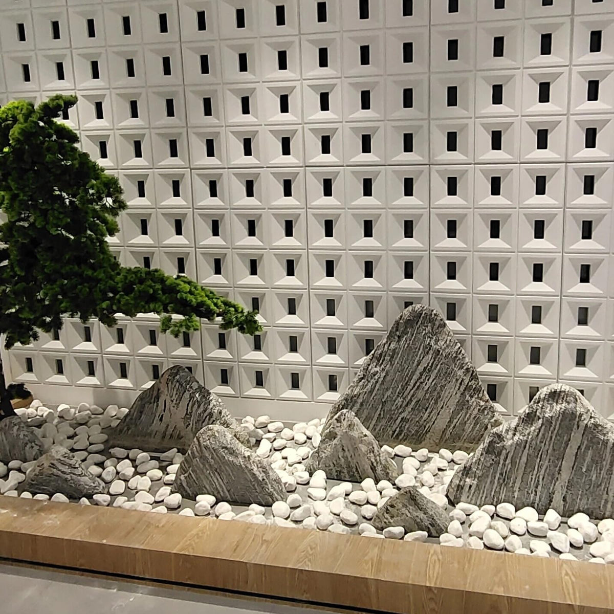 40 lbs White River Rocks for Garden