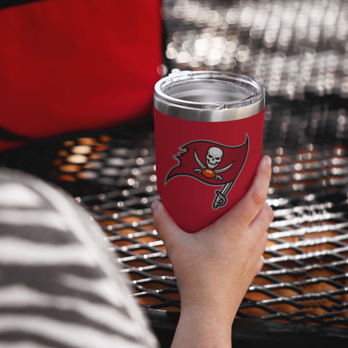 Tampa Bay Buccaneers NFL Team Logo 30 oz Tumbler