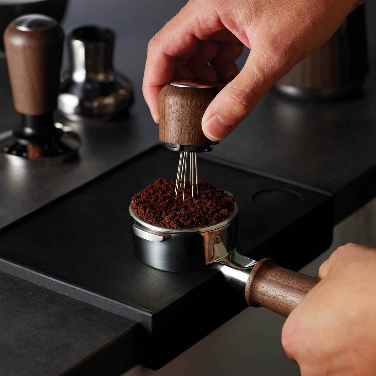 BEA303WLW Distribution Duo Espresso Tool