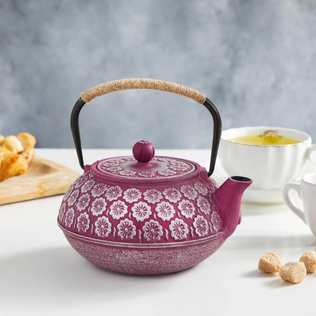 Cast Iron Tea Kettle with Infuser