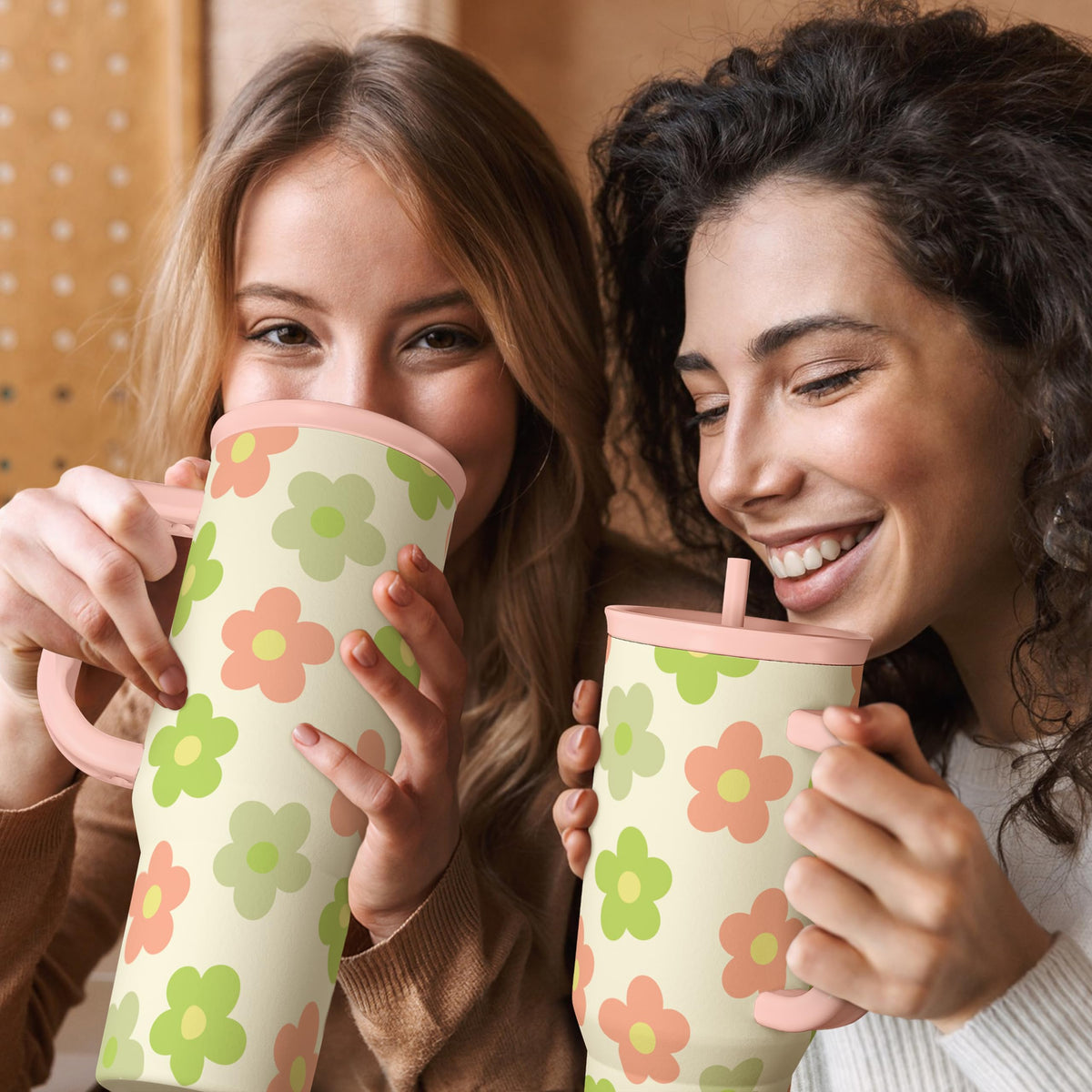 Daisy Tumbler with Handle 40oz