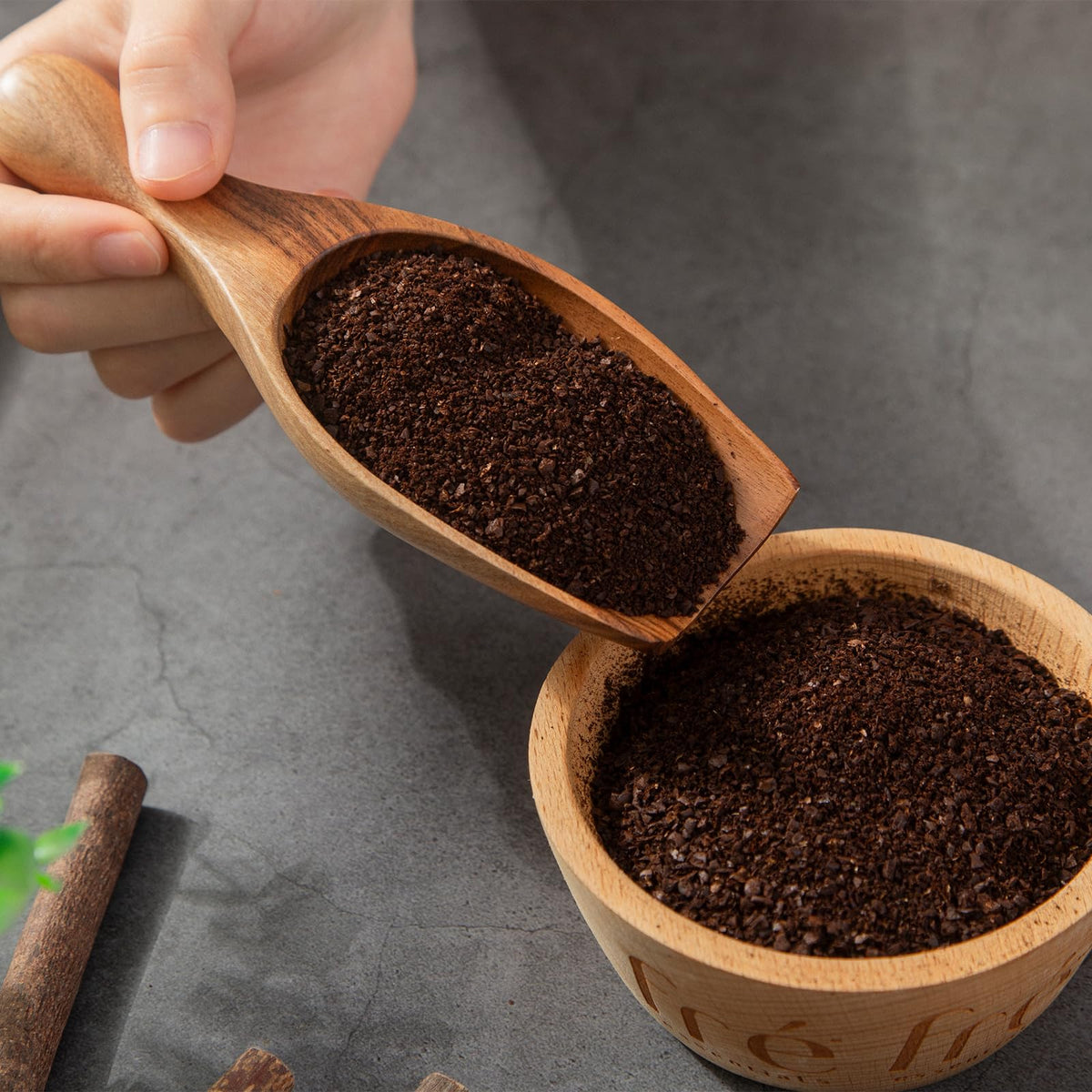 Big Wooden Scoop Shovel (2 Count)