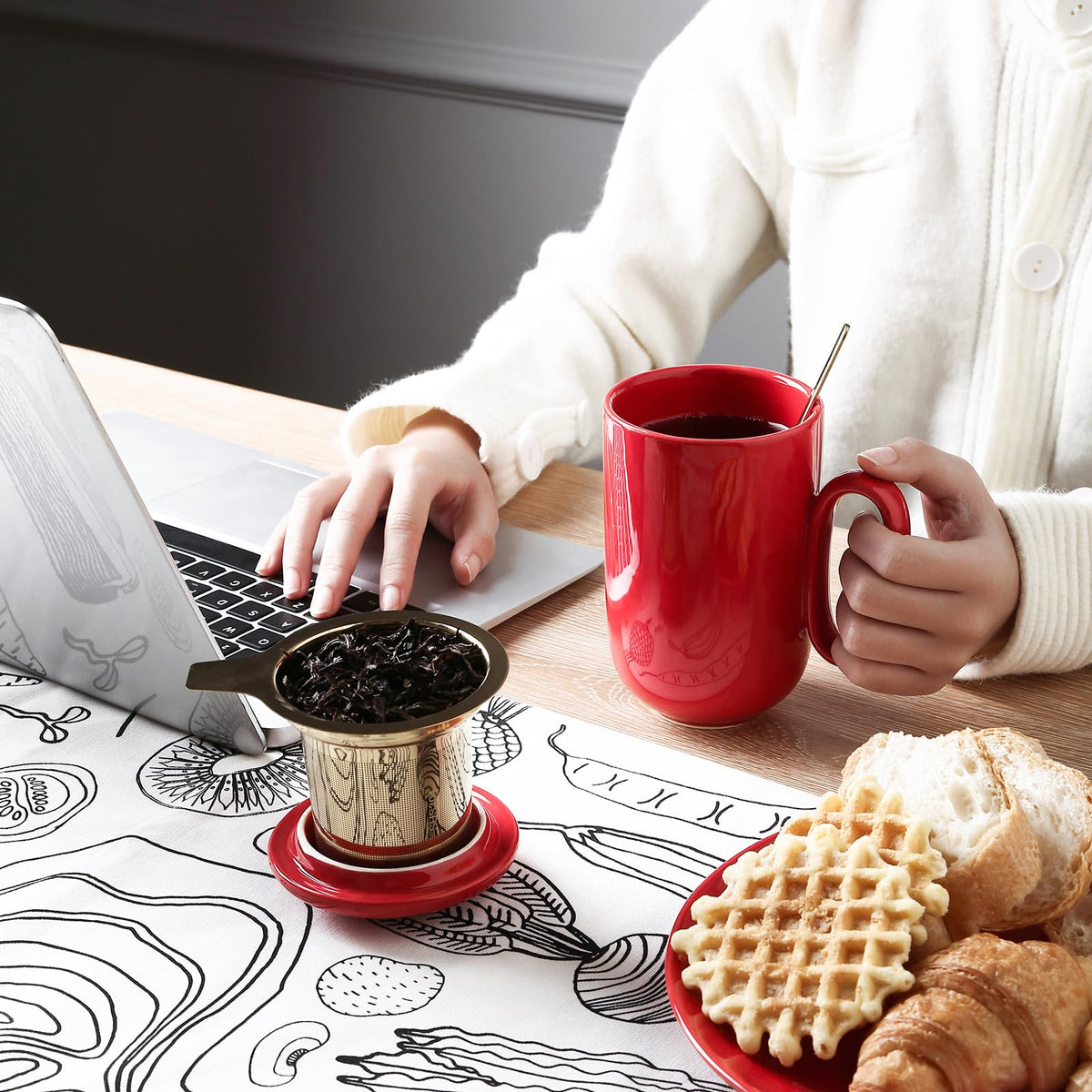 Ceramic Tea Mug Infuser