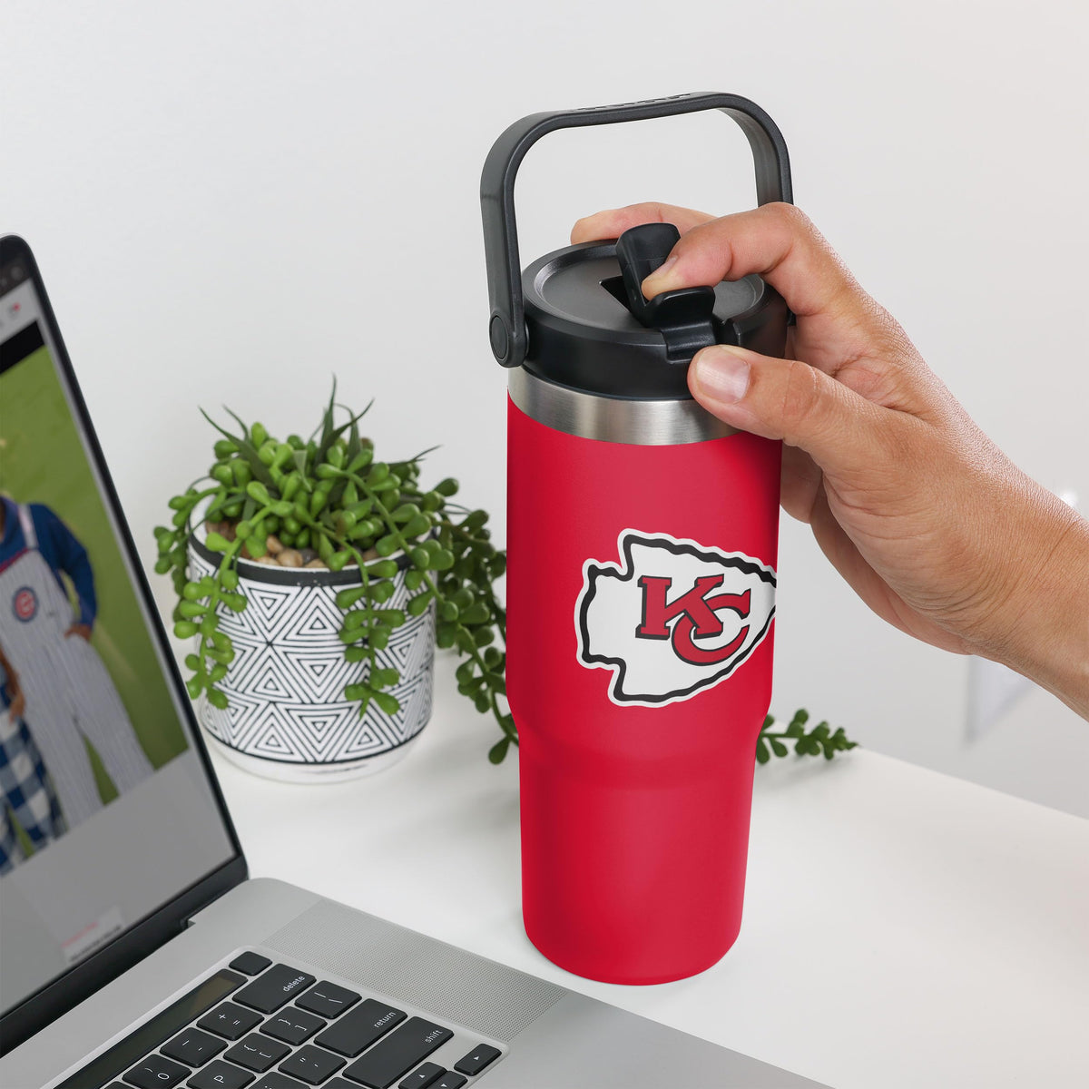 Kansas City Chiefs NFL 30 oz Straw Tumbler
