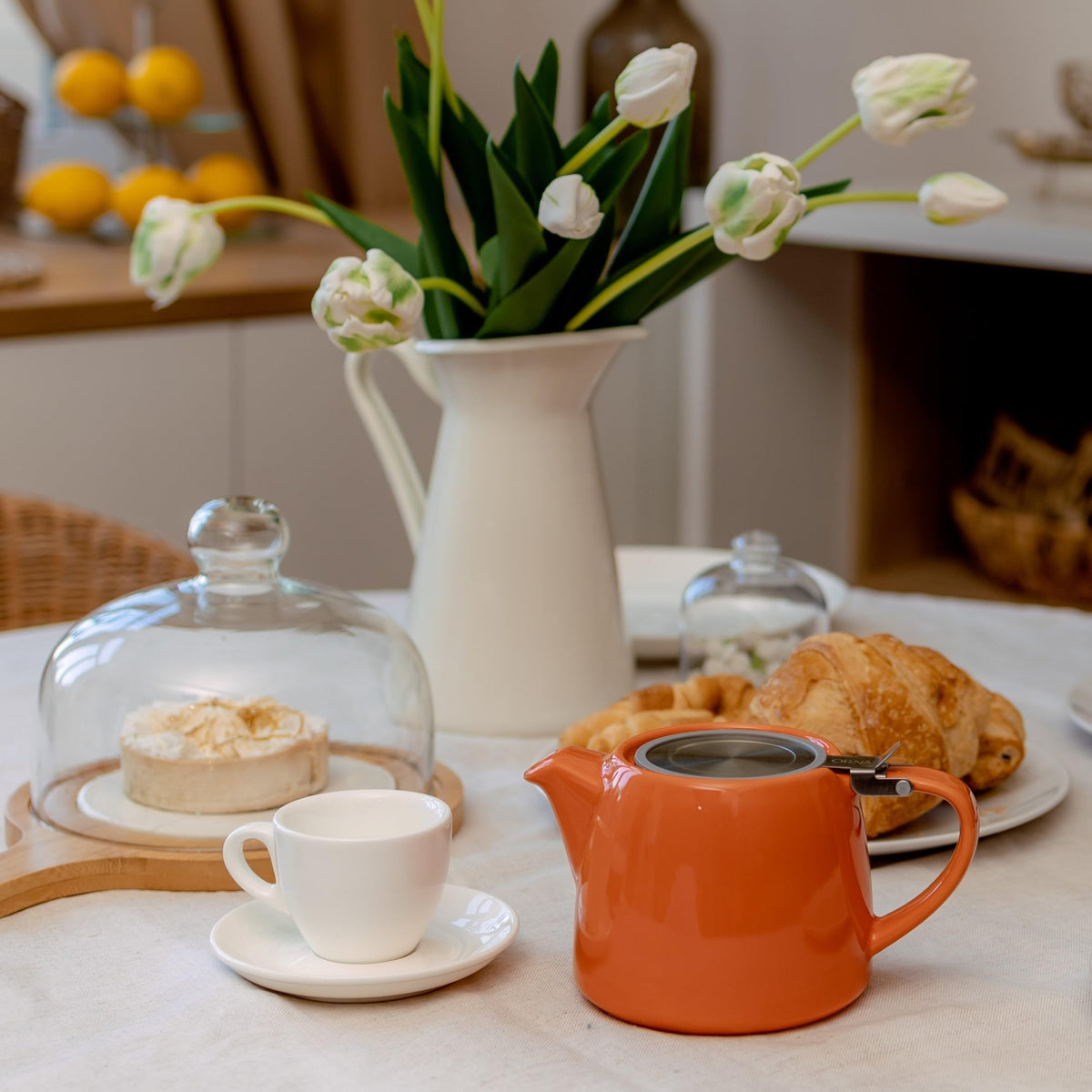 ORNA Ceramic Teapot with Tea Infuser