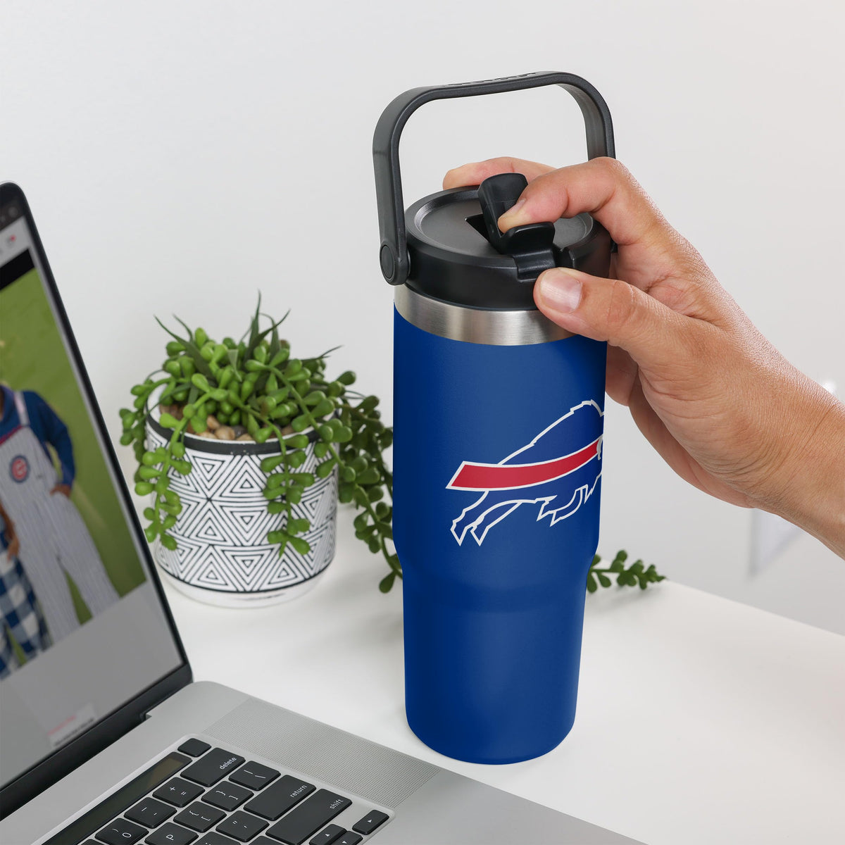Buffalo Bills NFL 30 oz Straw Tumbler