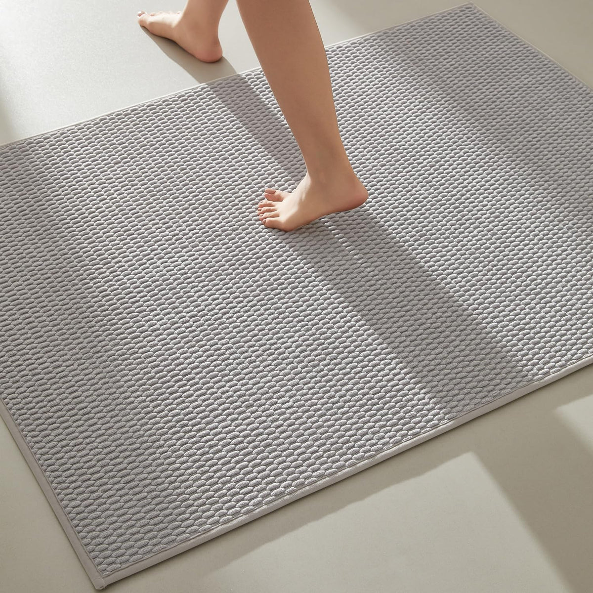 Large Bathroom Rugs Non Slip Washable Bath Rugs Super Absorbent Bathroom Rug Thin Quick Dry Low Pile Bath Mats (3.8668 Sq Ft)