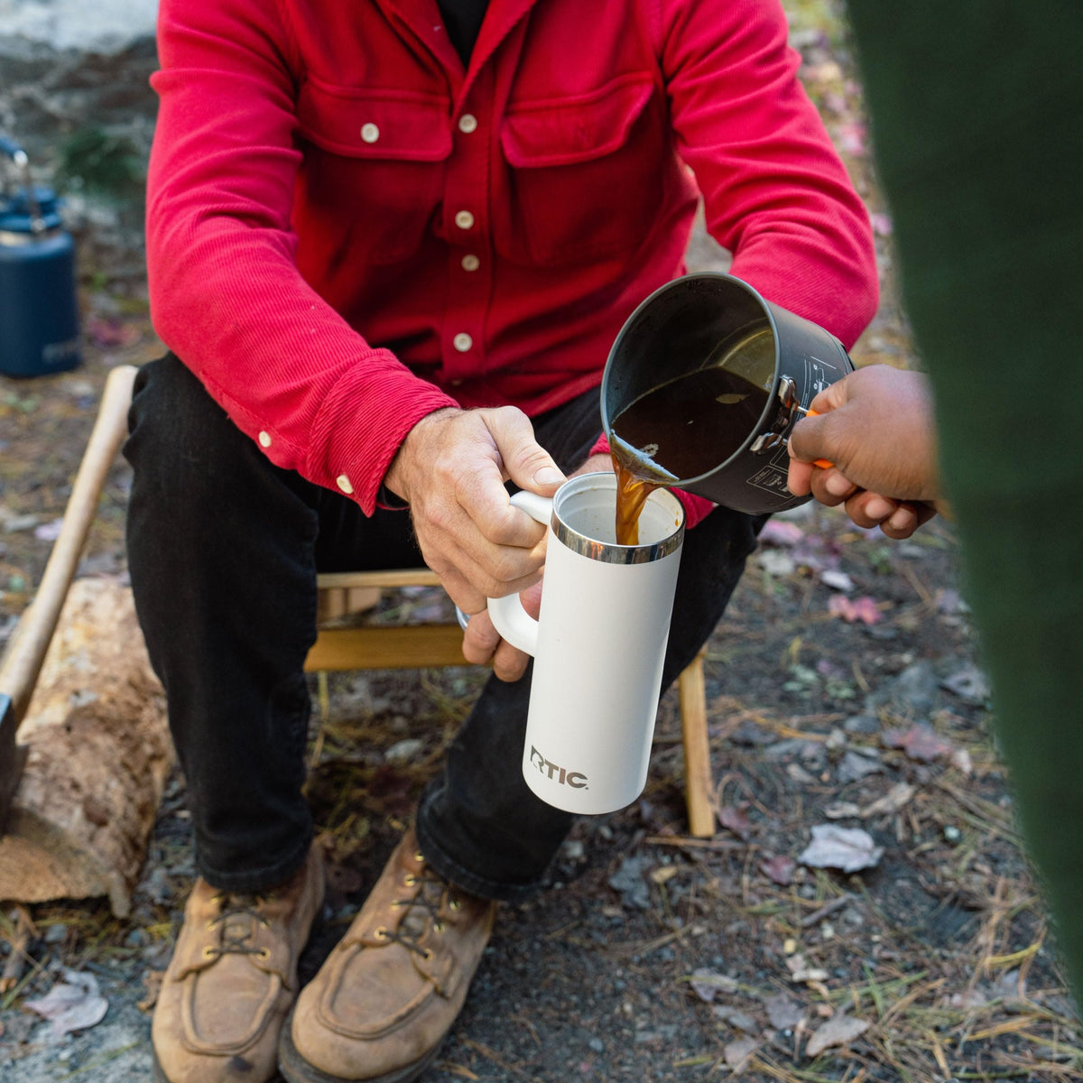 20oz Road Trip Travel Mug with Lid and Handle